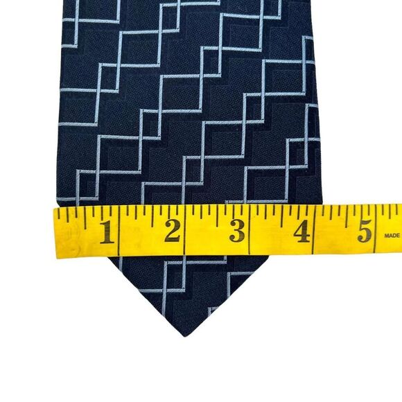 Allea Milano Men’s Necktie Geometric Navy Blue Squares 100% Silk 60”x4” Italy - Picture 7 of 9